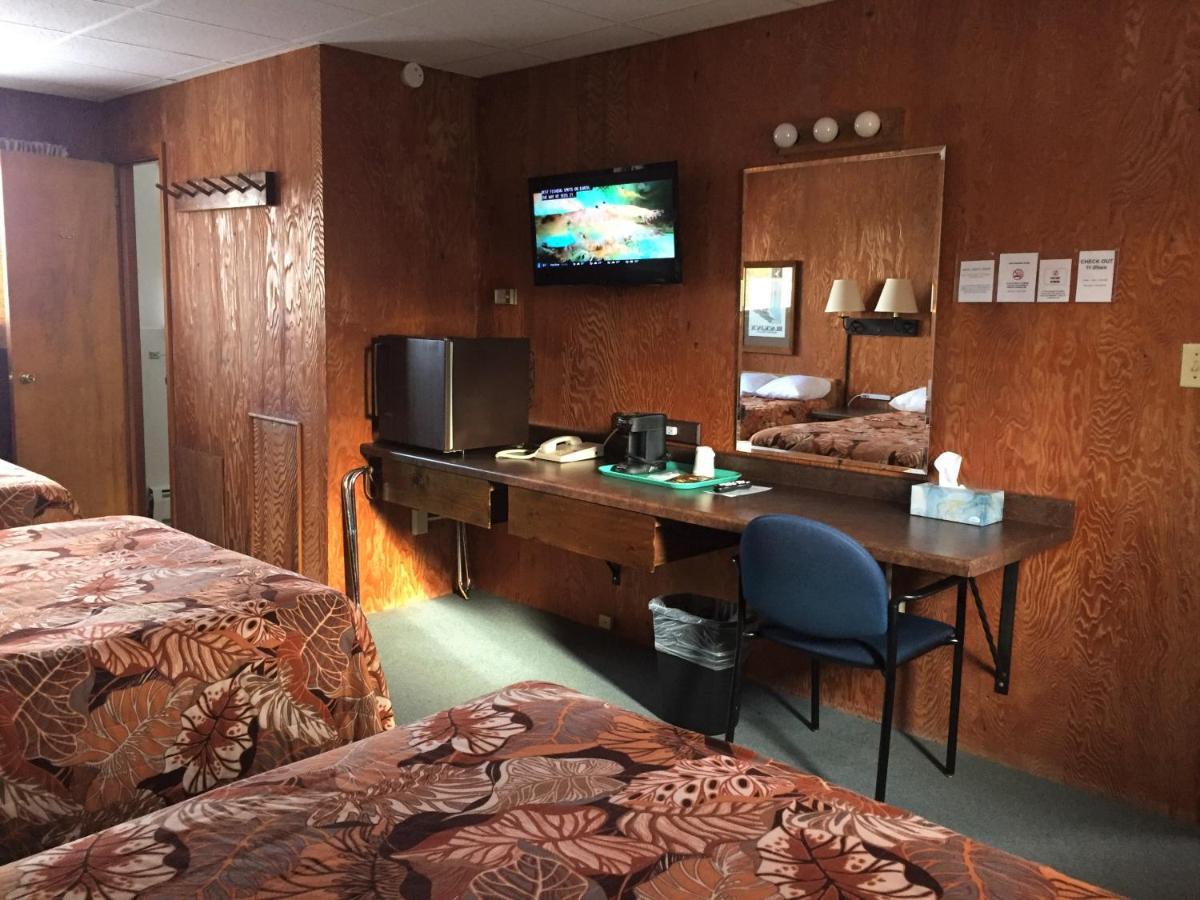 Indianhead Motel Ironwood Bagian luar foto