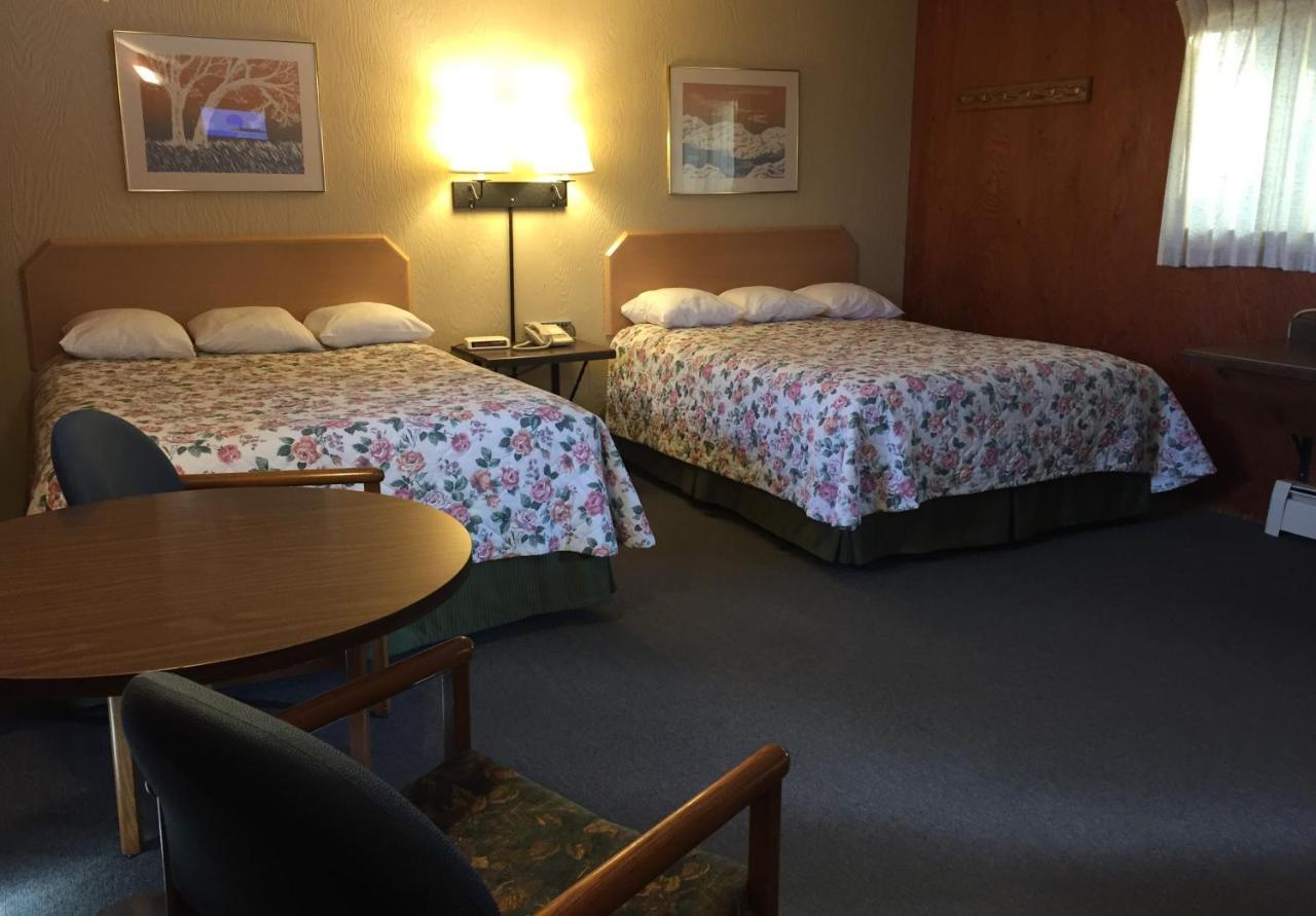 Indianhead Motel Ironwood Bagian luar foto