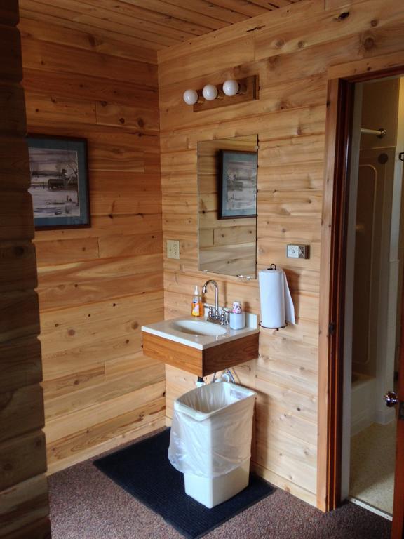 Indianhead Motel Ironwood Bagian luar foto
